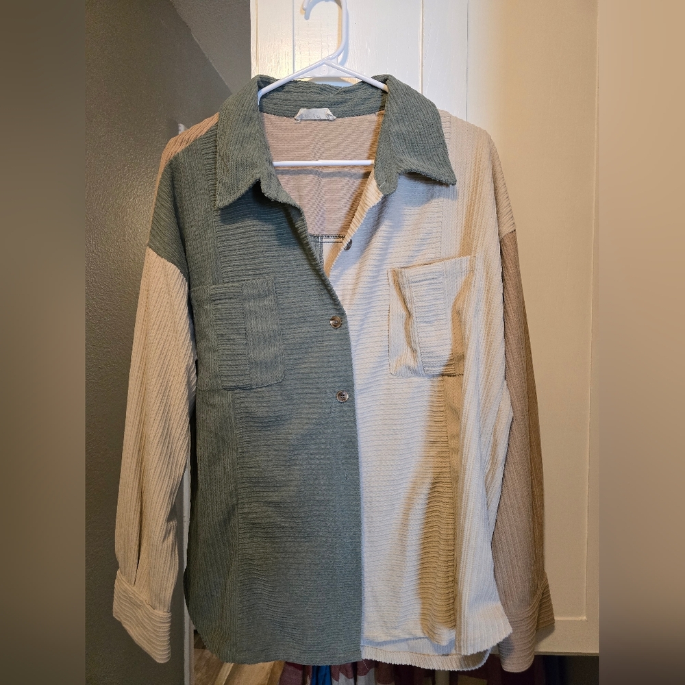 Lightweight Two Tone Shacket